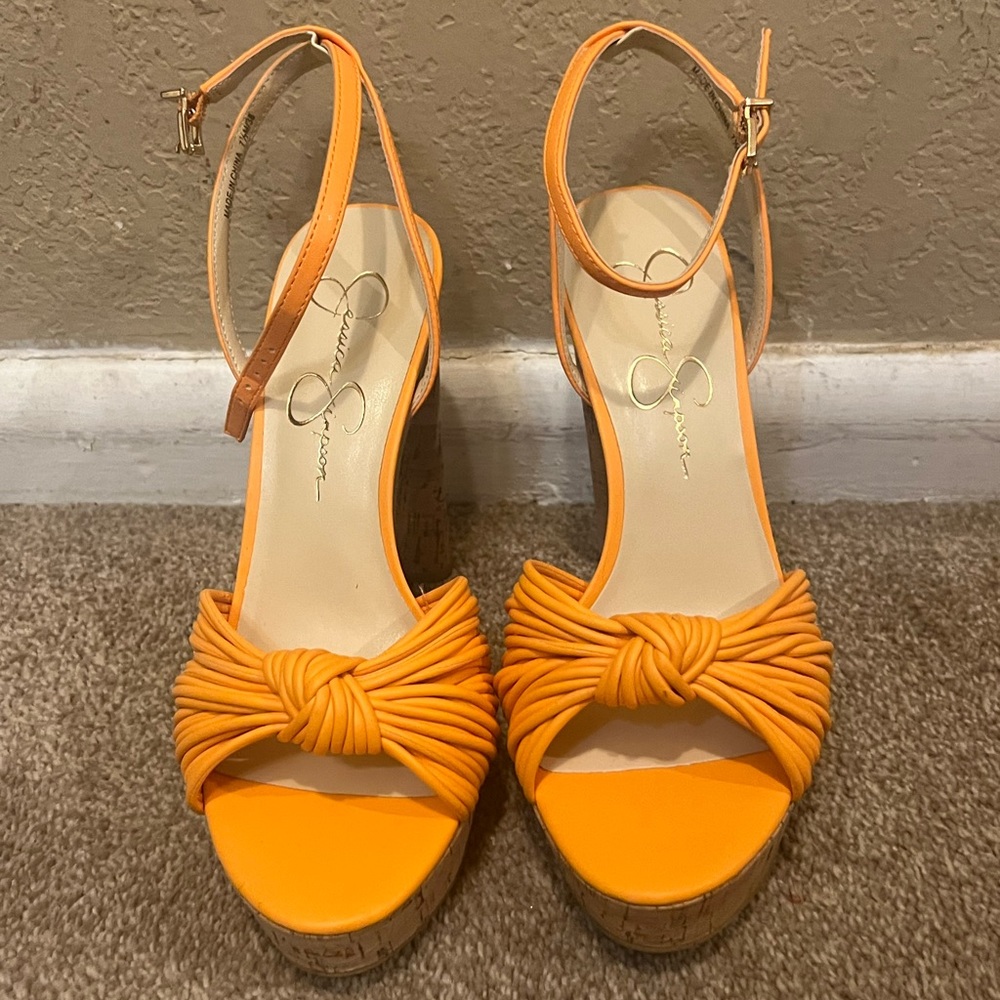 Jessica Simpson platform heel sandals BRAND NEW NEVER WORN.
